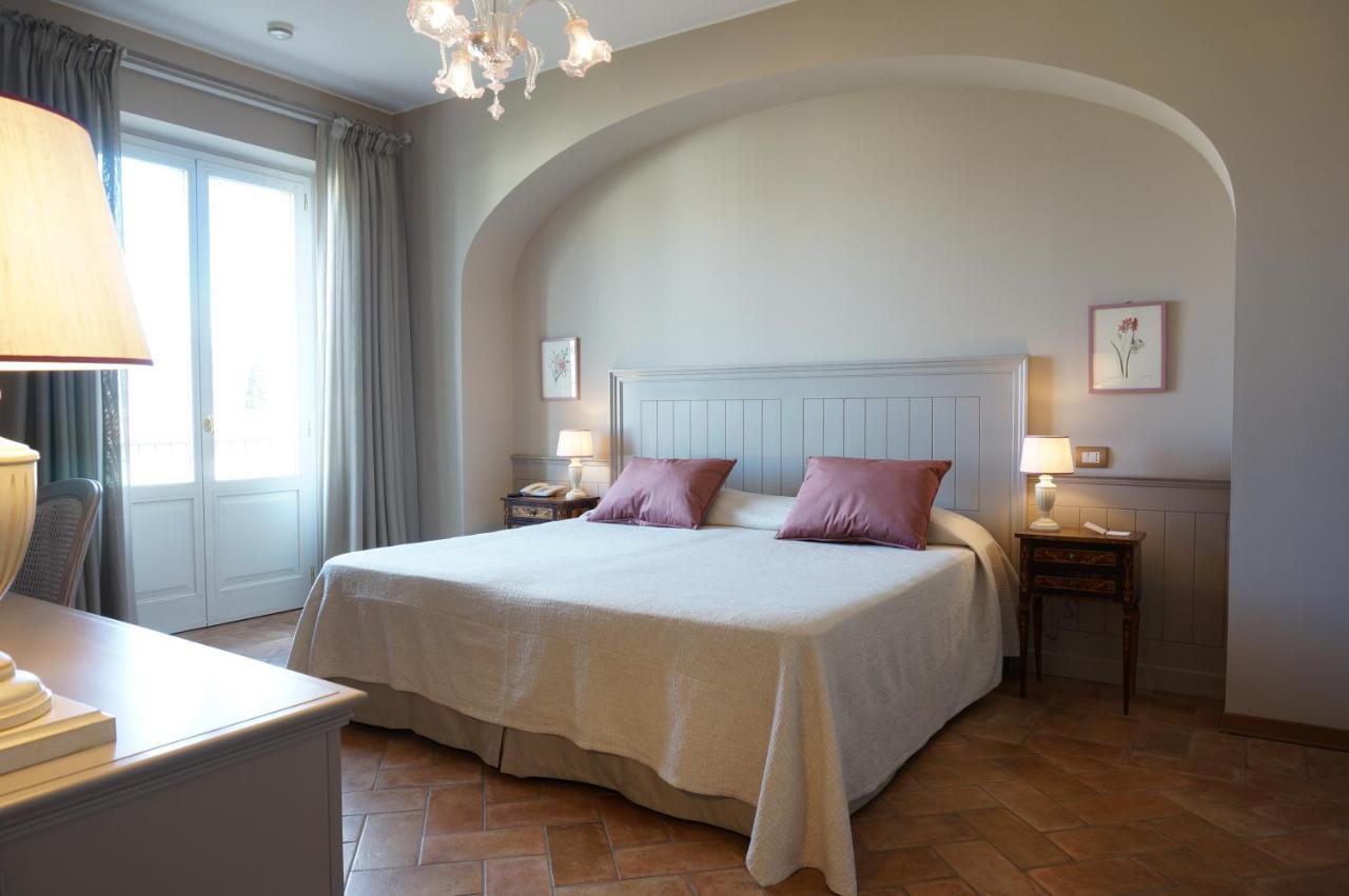 Villa Santa Barbara Montefalco Exterior photo
